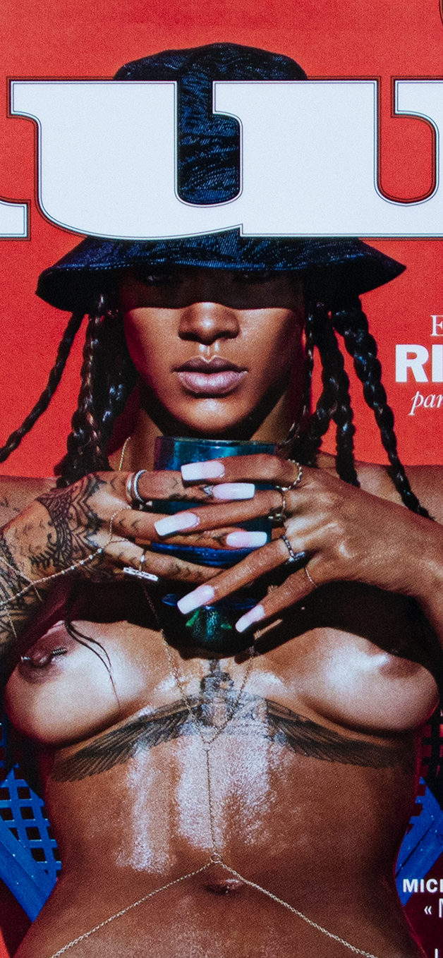 Rihanna's Lui front cover.